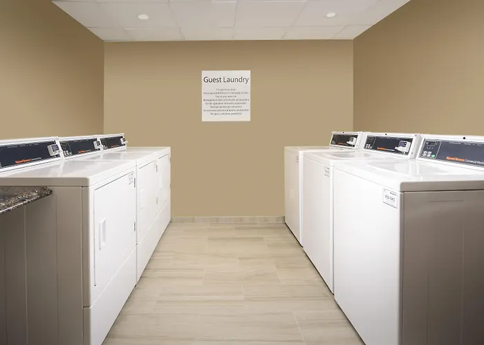 Holiday Inn Express & Suites College Park - University Area By Ihg