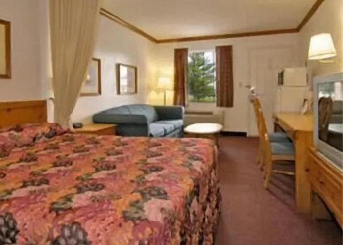 Indy Speedway Inn