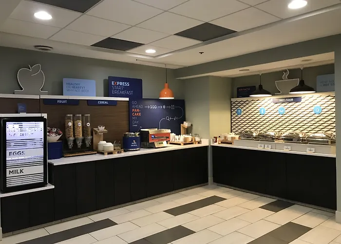 Holiday Inn Express - Canton By Ihg