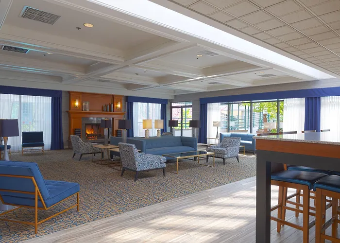 Coast Wenatchee Center Hotel (Adults Only)