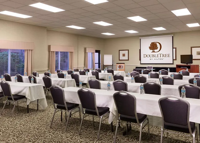 Doubletree By Hilton Portland Tigard
