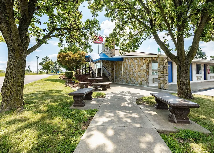 Motel 6-Mansfield, Oh