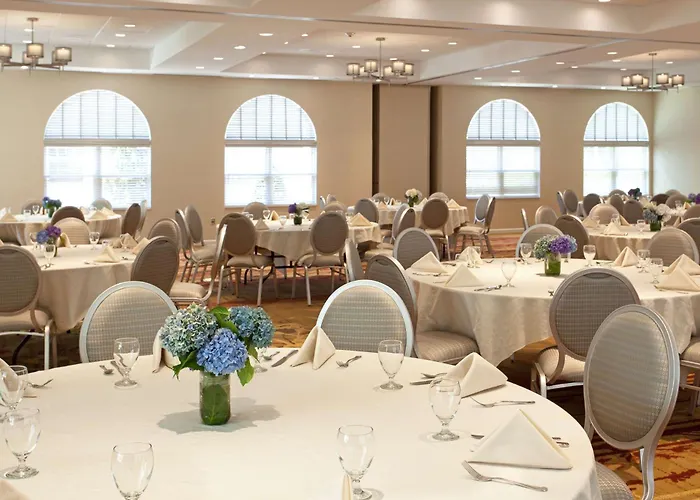 Doubletree By Hilton Cape Cod - Hyannis