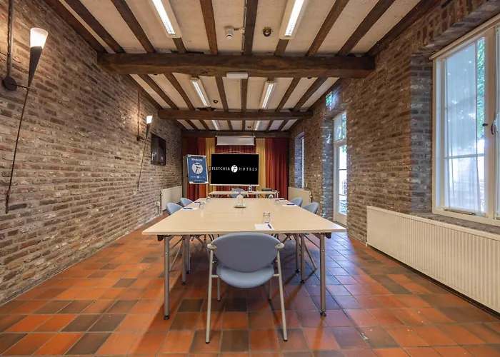 Fletcher Hotel La Ville Blanche