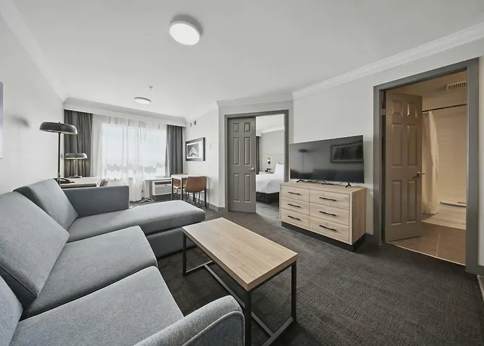 Sandman Hotel Red Deer