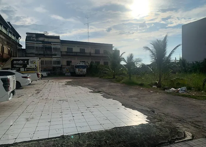 S2S Queen Trang Hotel