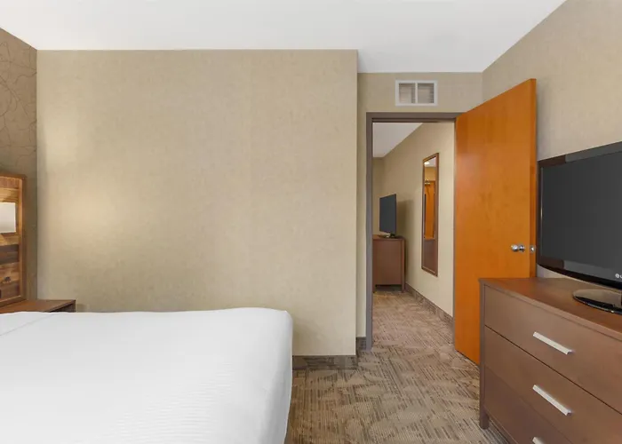 Best Western Plus Valemount Inn & Suites