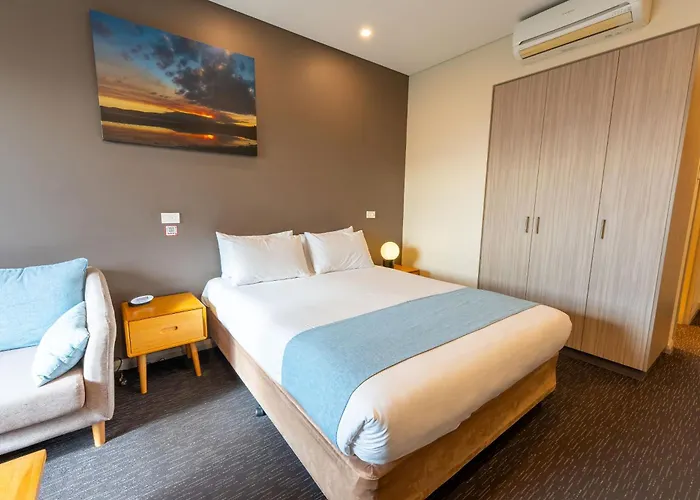 Foreshore Hotel