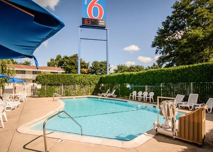 Motel 6-Leominster, Ma