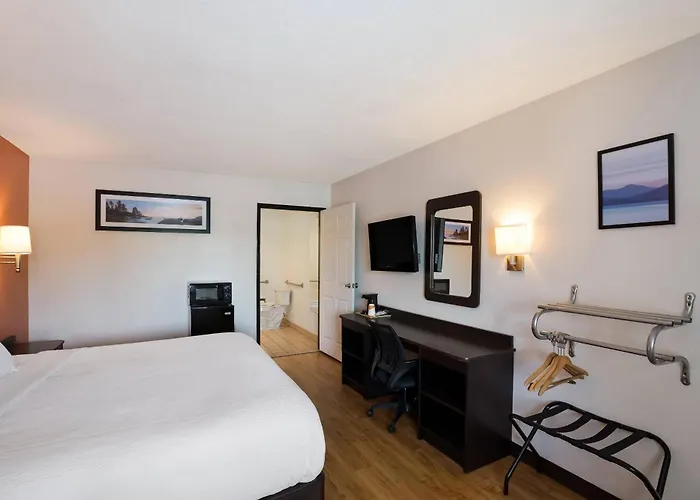 Quality Inn & Suites Junction