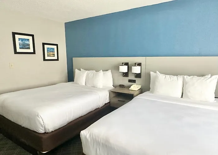 Comfort Inn & Suites Cartersville - Emerson Lake Point