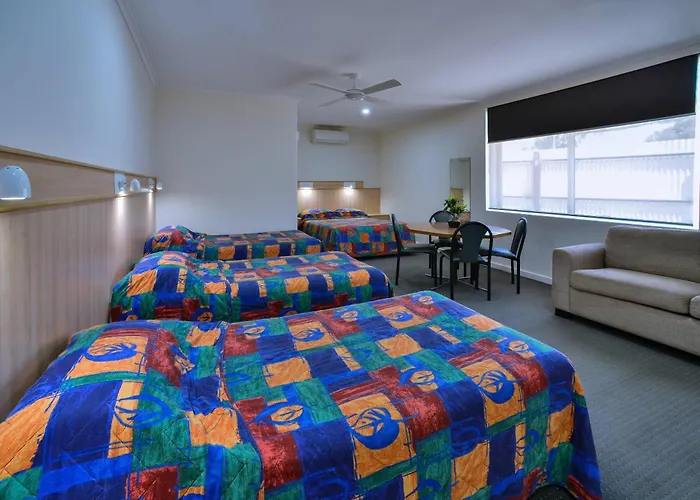 Comfort Inn & Suites Augusta Westside