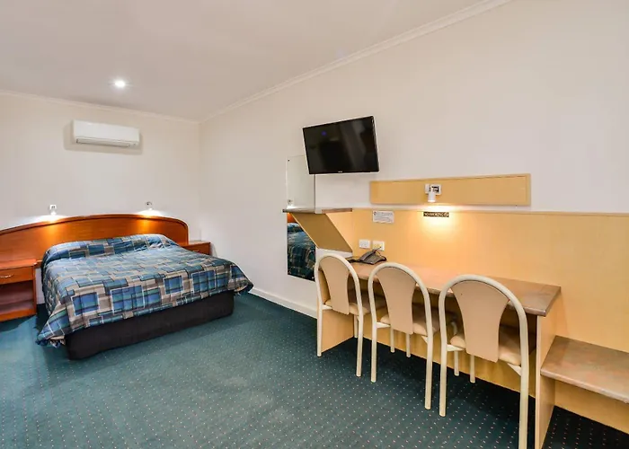 Comfort Inn & Suites Augusta Westside