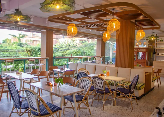 Koa D Surfer Hotel