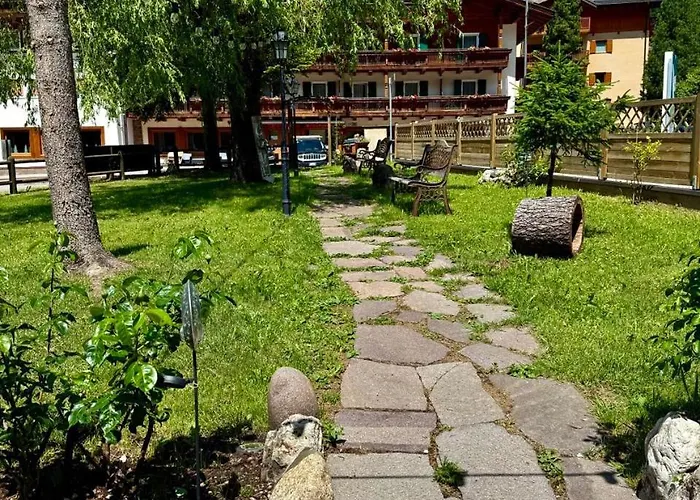 Garni Defrancesco