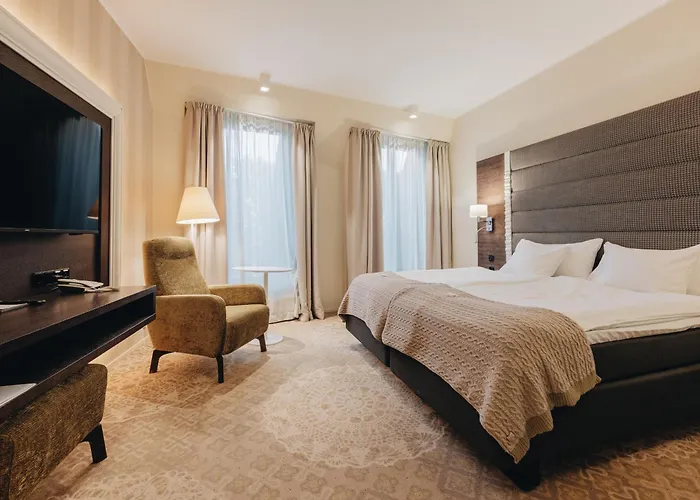 Lydia Hotel