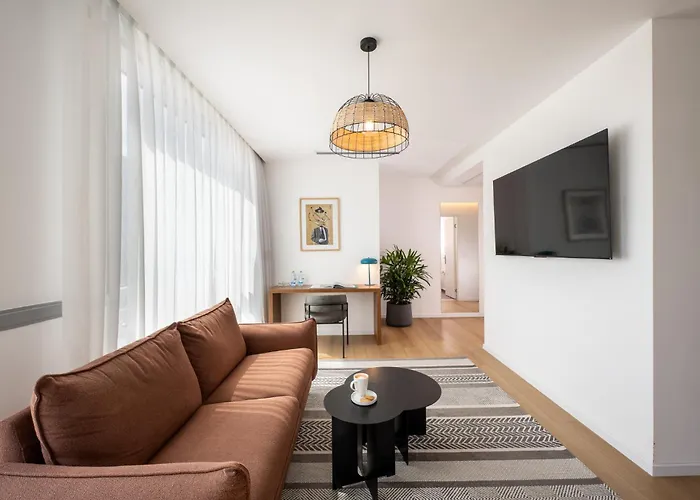 Prima Link Hotel