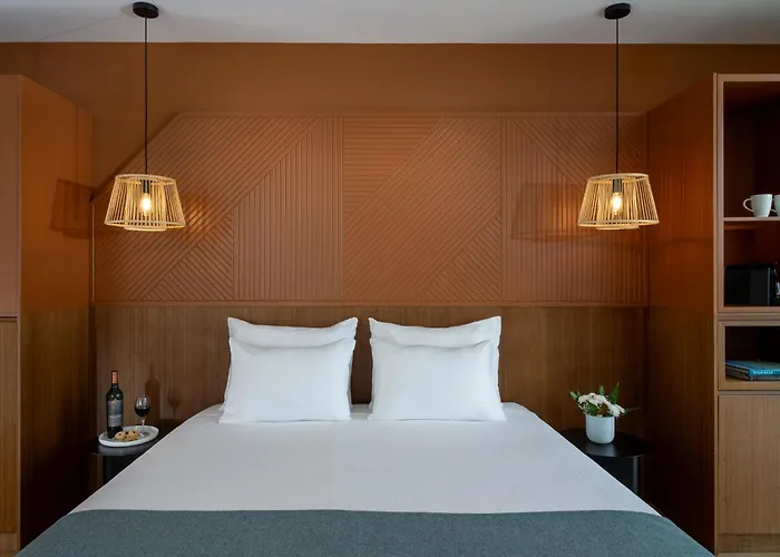 Prima Link Hotel