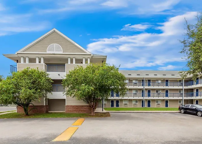 Birch Hill Suites - Lakeland