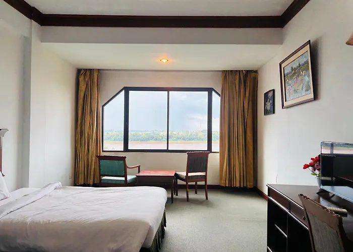 Royal Mekong Riverside Hotel