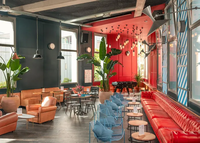 Eklo Hotels Bordeaux Centre Bastide