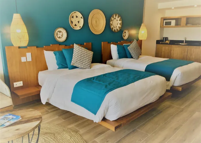 Orient Beach Hotel