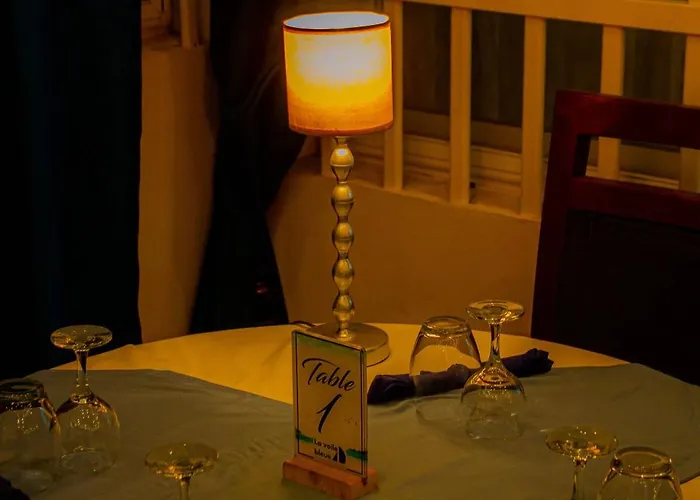 La Voile Bleue - Hotel Guest House