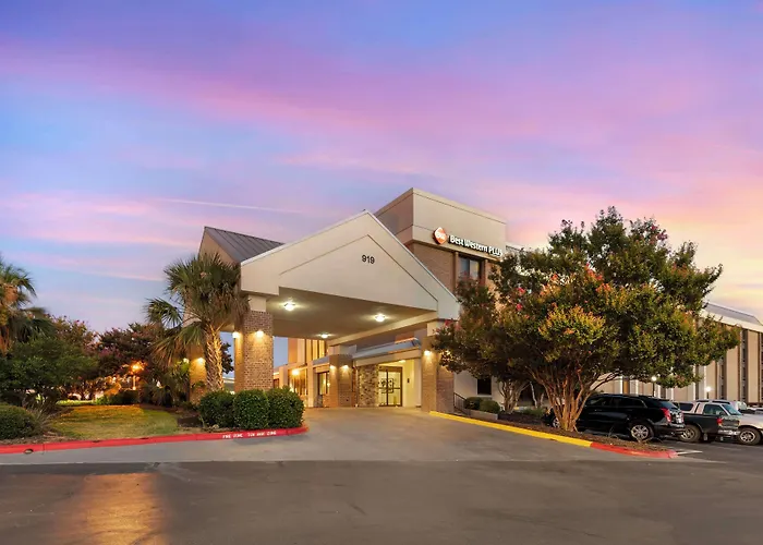 Best Western Plus Austin Central