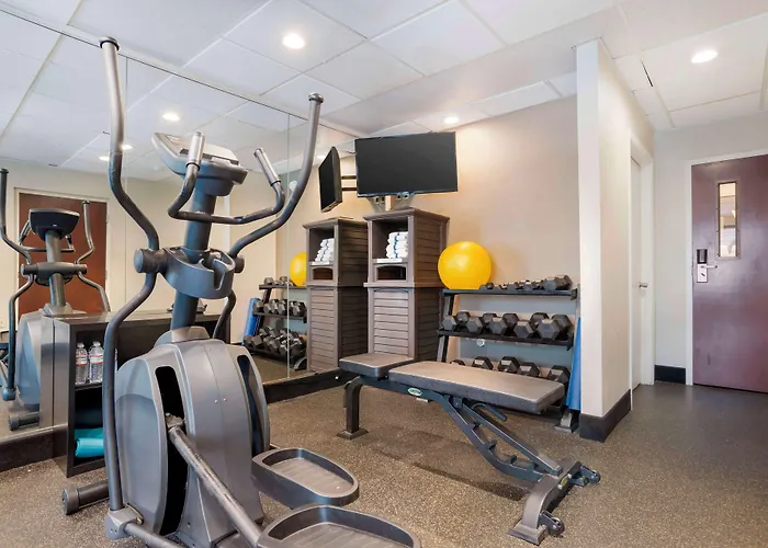 Best Western Plus Oak Mountain Inn