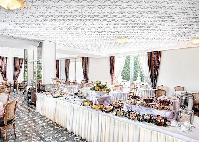 Hotel Caravel