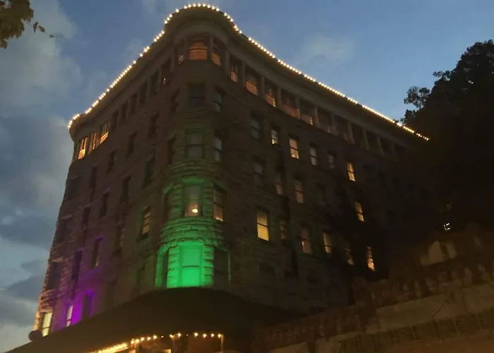 1905 Basin Park Hotel Eureka Springs
