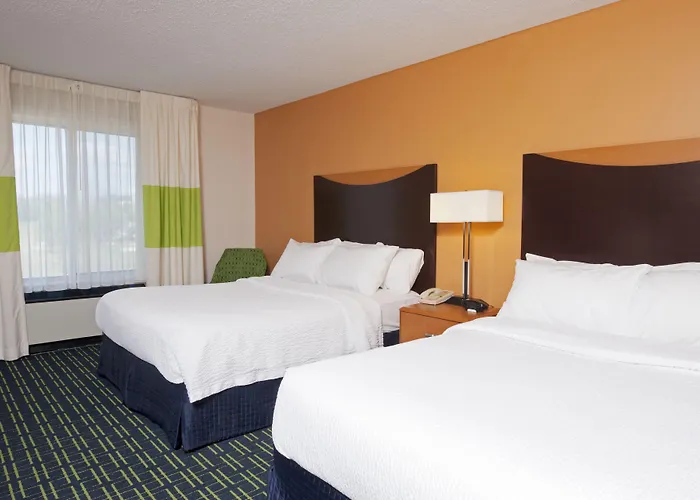Fairfield Inn & Suites By Marriott Chicago Naperville