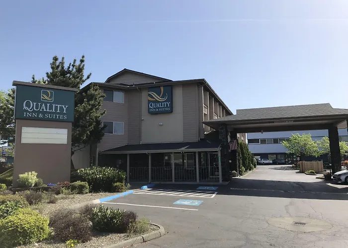 Quality Inn & Suites Silverdale Bangor-Keyport