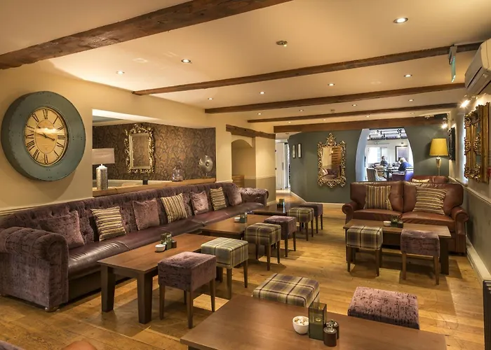 The Royal Oak Hotel, Welshpool - The Coaching Inn Group