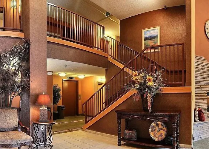 Ruidoso Mountain Inn