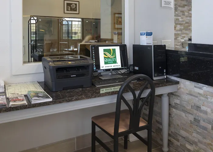 Quality Inn & Suites Mount Vernon