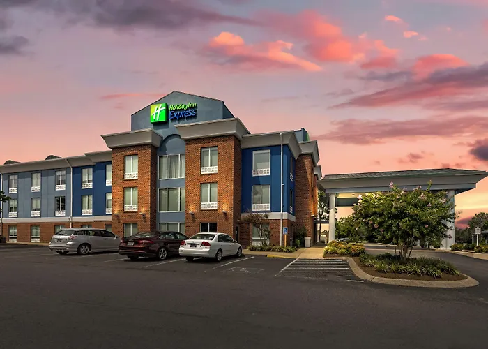 Holiday Inn Express White House By Ihg