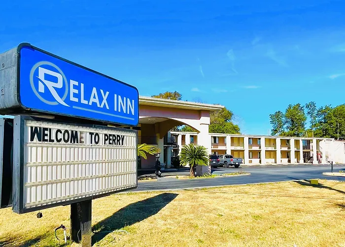 Relax Inn Perry National Fairgrounds Area I-75