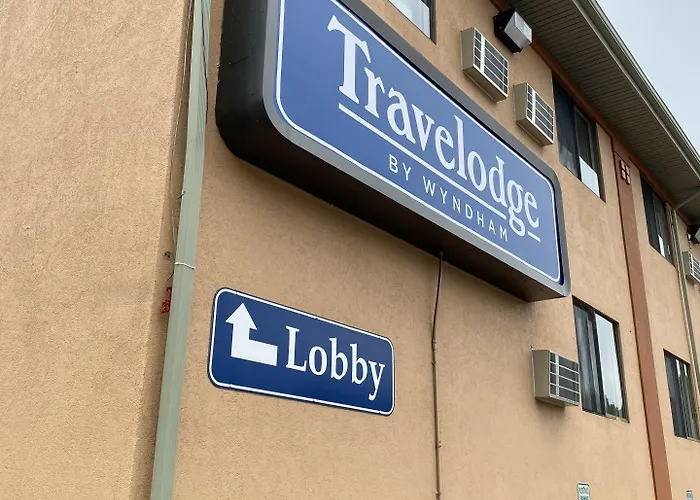 Travelodge By Wyndham La Porte/Michigan City Area