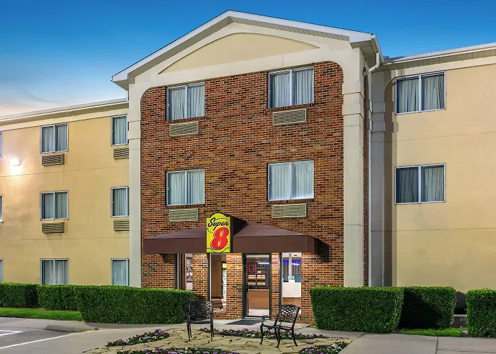 Super 8 By Wyndham Grapevine/Dfw Airport Northwest
