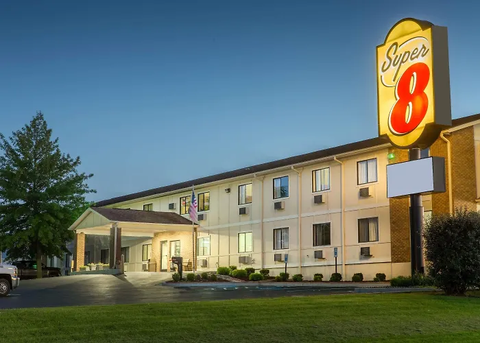 Super 8 By Wyndham Danville