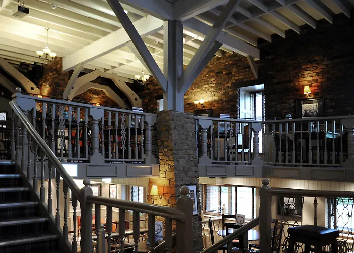 Village Hotel Manchester Hyde