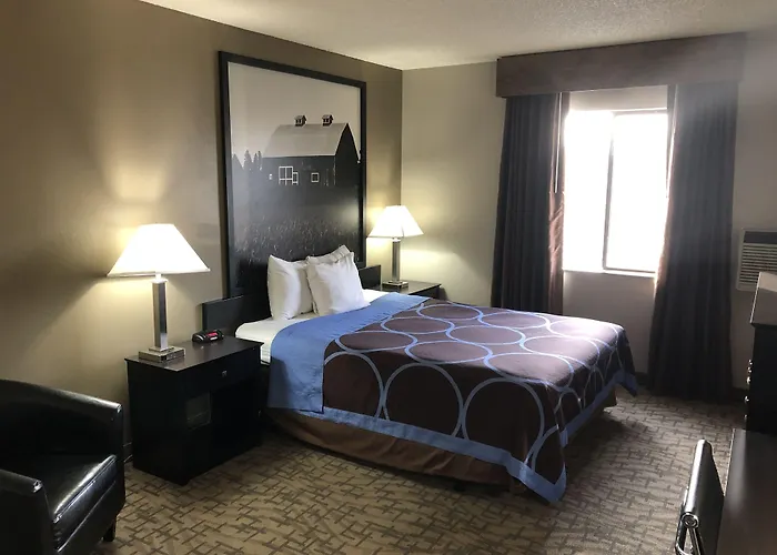 Super 8 By Wyndham Boise