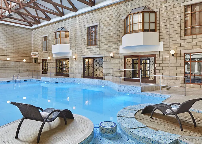 Delta Hotels By Marriott Tudor Park Country Club