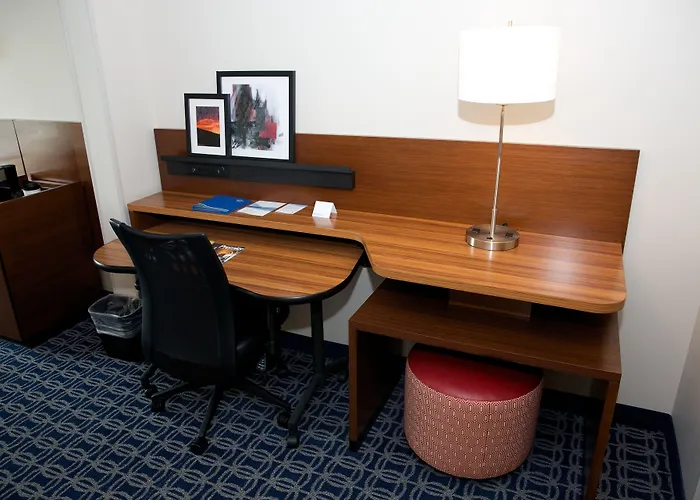 Fairfield Inn & Suites By Marriott Lynchburg Liberty University