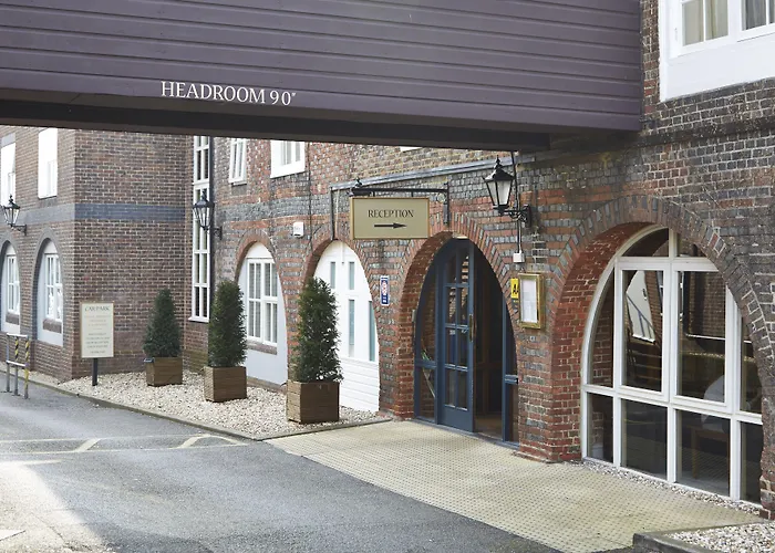 Red Lion Hotel By Greene King Inns