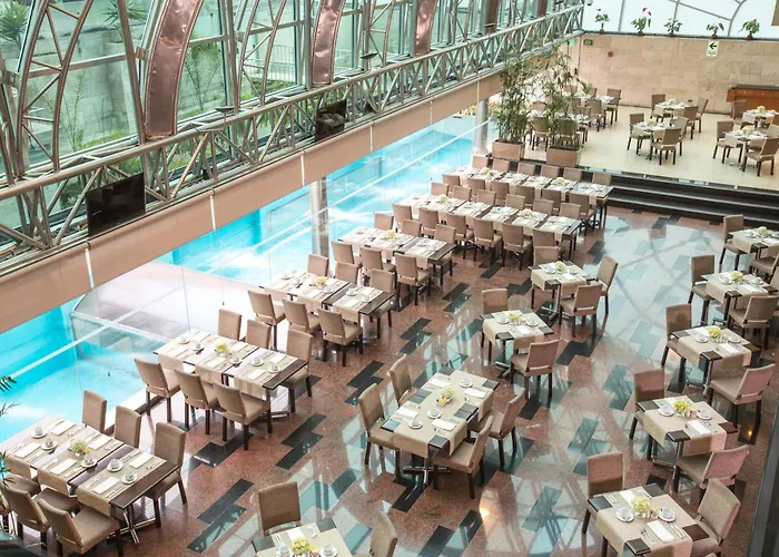 Delfines Hotel & Convention Center