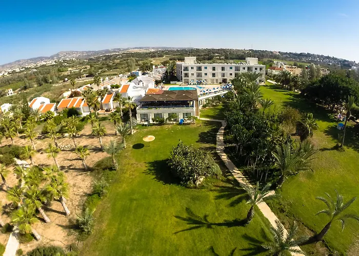 Helios Bay Hotel And Suites