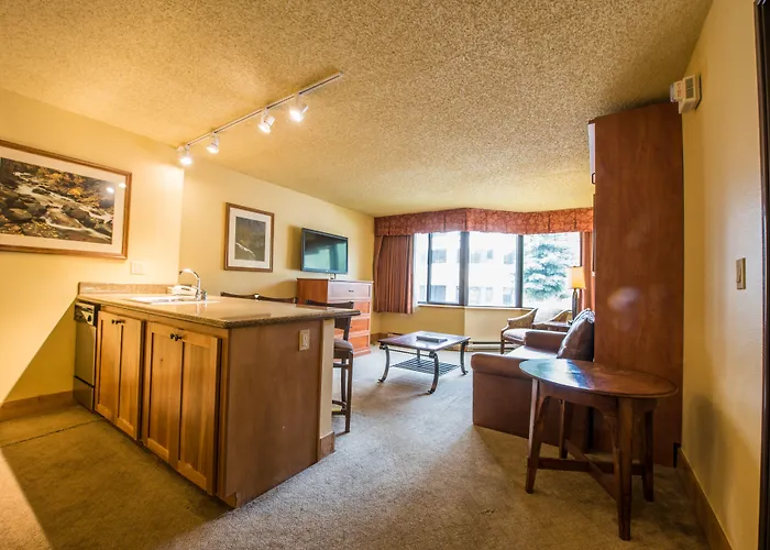 The Grand Lodge, A Vail Resorts Property