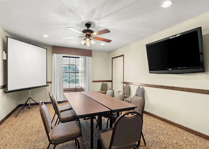 Best Western George West Executive Inn